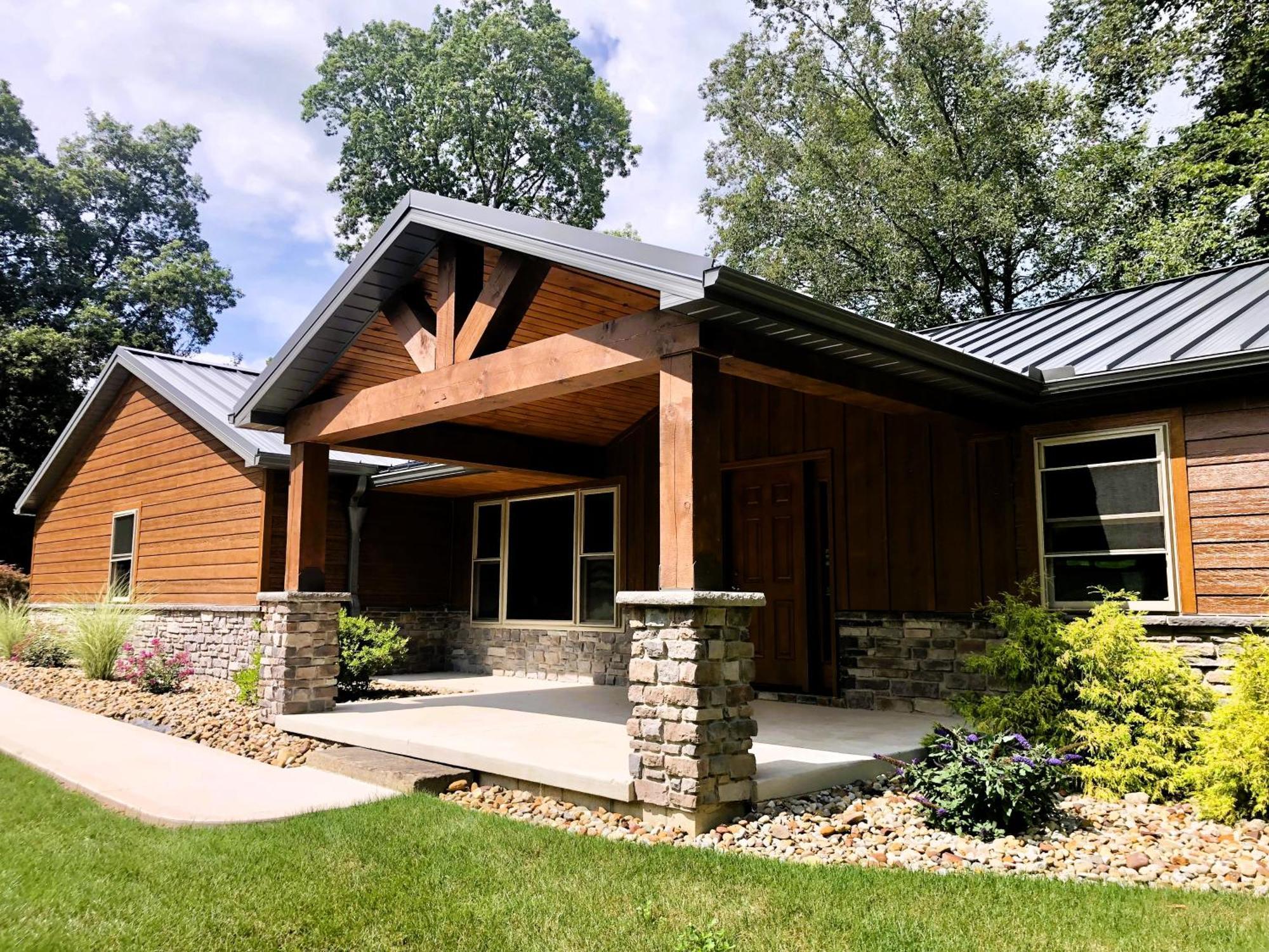 Sojourner'S Lodge & Log Cabin Suites Dundee Exterior photo